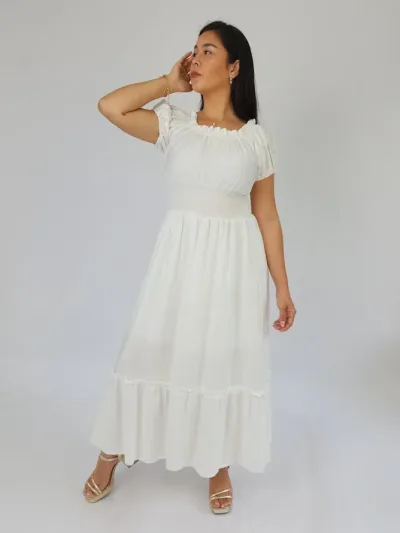 Vestido color blanco para dama