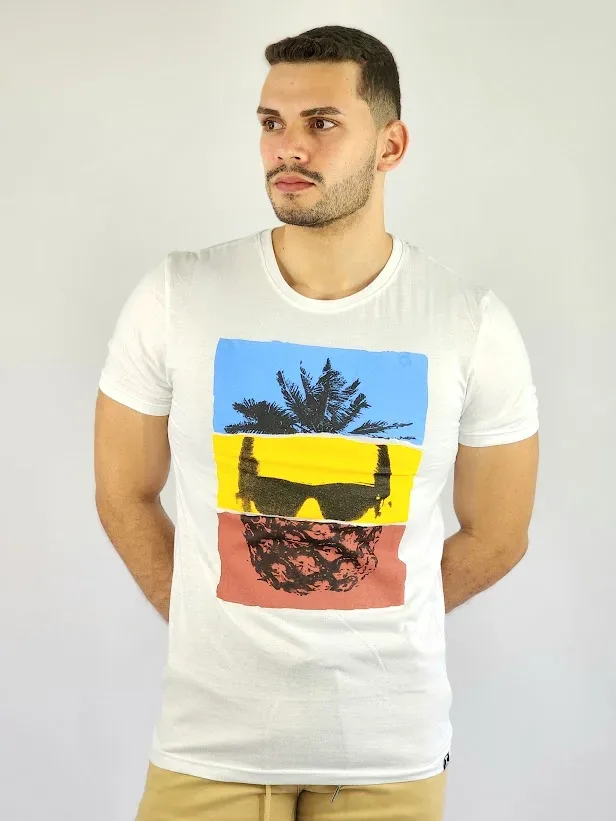 Camiseta de hombre Touch and Go blanco con diseño tropical