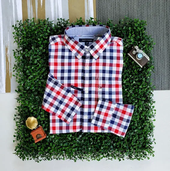 Camisa Tommy Hilfiger para caballero de cuadros color rojo, azul, blanco