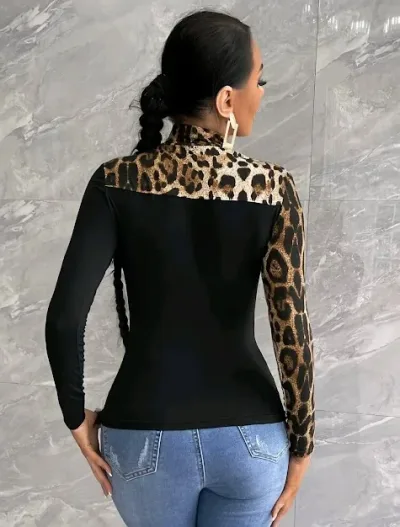 Blusa para dama color negro con animal print