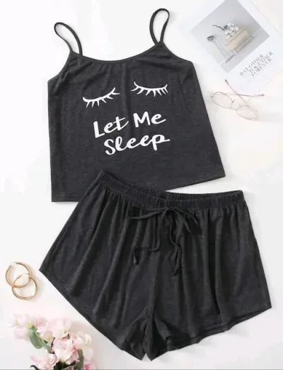 Pijama para dama color negro diseño letras blancas