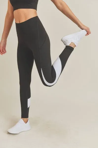 Conjunto deportivo para dama color negro