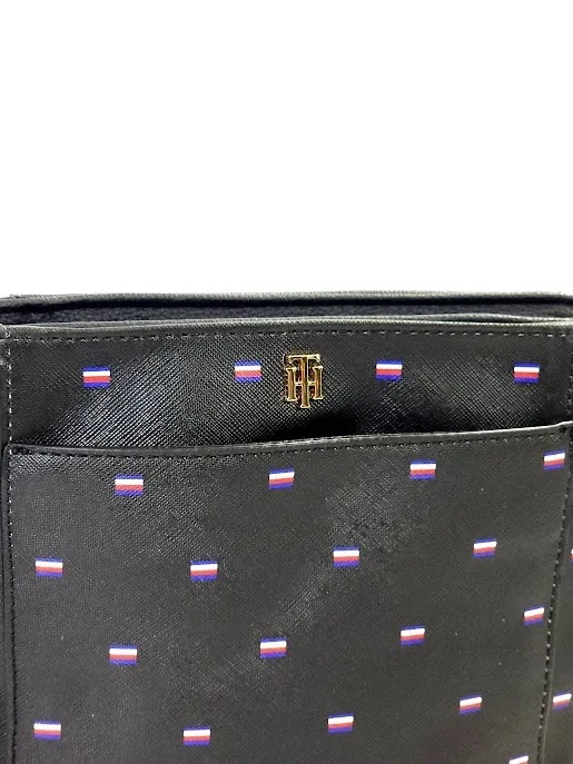 Bolso Tommy Hilfiger para dama color negro