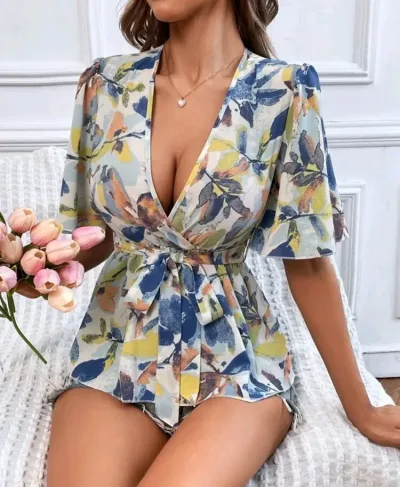Blusa para dama con estampado floreal