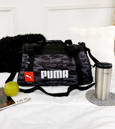 Bolso Puma para caballero color gris claro y negro