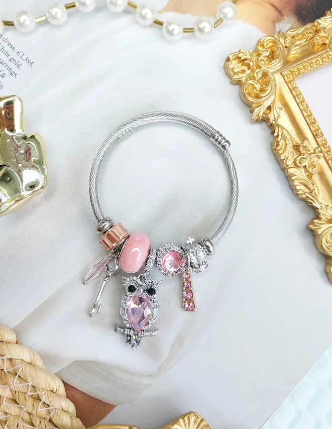 Pulsera de fantasía para dama con charms para dama