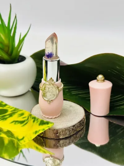Lipstick natural