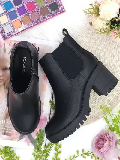Botines para dama color negro
