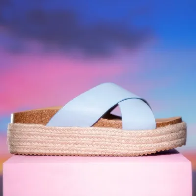 Sandalias Coral para dama color celeste Nila baby blue