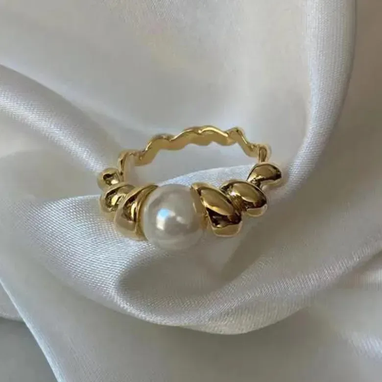 Anillo para dama de acero de titanio