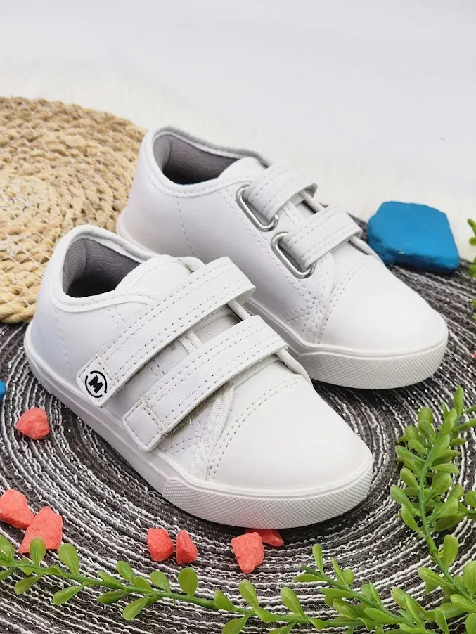 Tenis Molekinho para niño color blanco