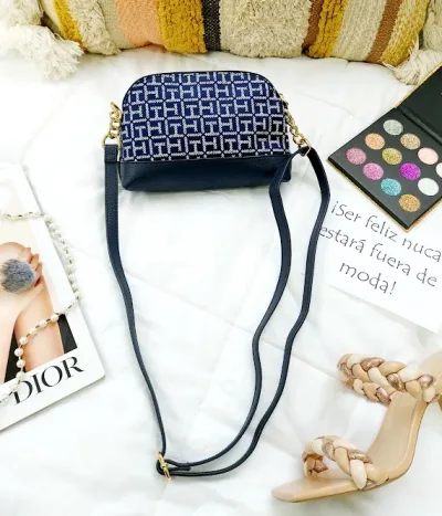 Bolso Tommy Hilfiger para dama color azul con blanco