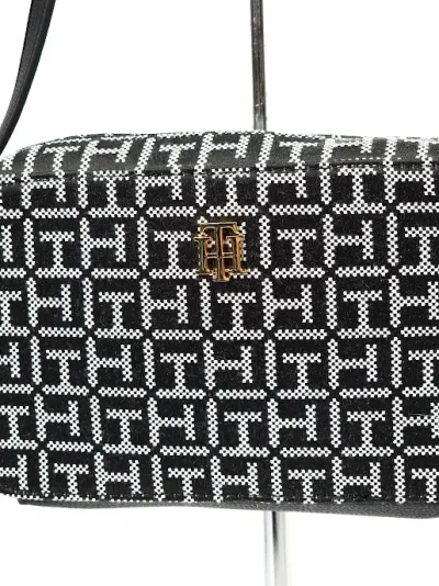 Bolso Tommy Hilfiger para dama color negro