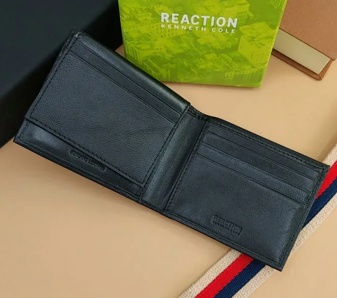 Billetera Reaction Kenneth Cole para caballero