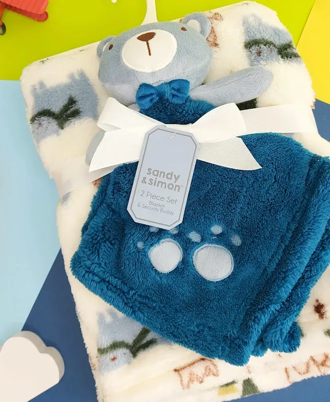 Conjunto cobijita de apego y cobija con diseño de bosque