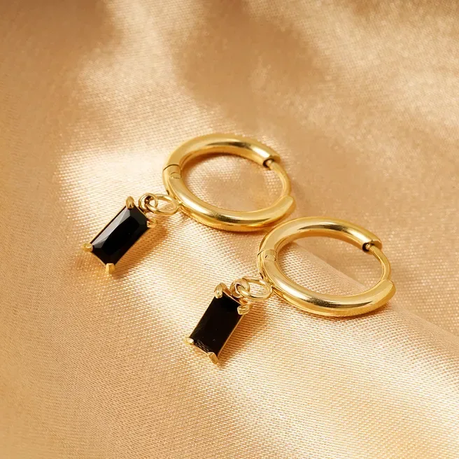 Argollas acero inoxidable para dama color dorado