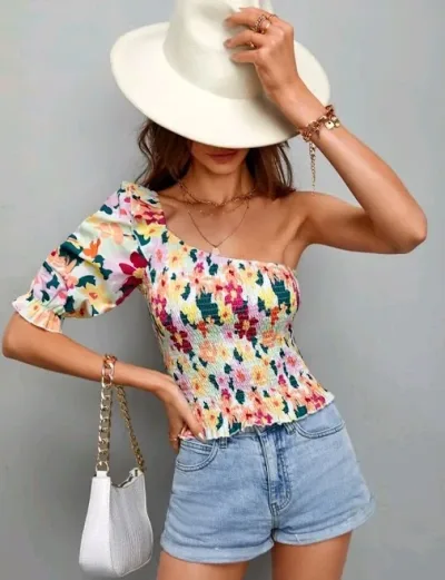 Blusa para dama con estampado floral