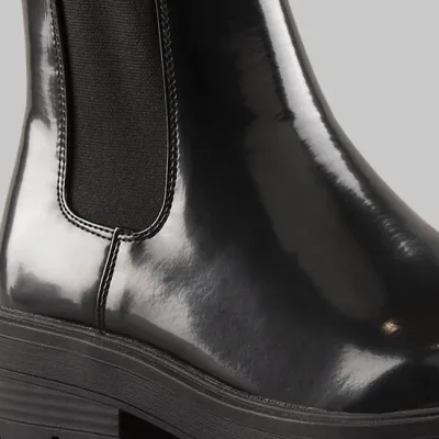 Botines Coral Vienna Black Gloss