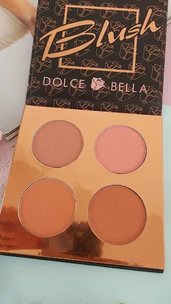 Paleta de rubores facial 03 Dolce Bella para dama GB-0446