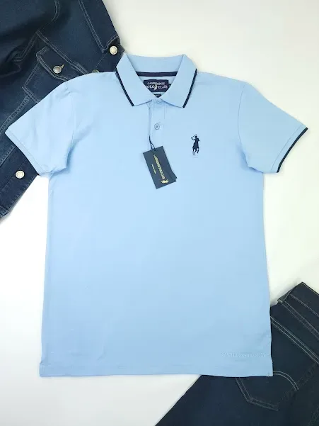 Camiseta Cambrige Polo Club para caballero color celeste.