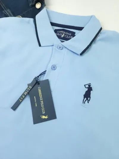 Camiseta Cambrige Polo Club para caballero color celeste.