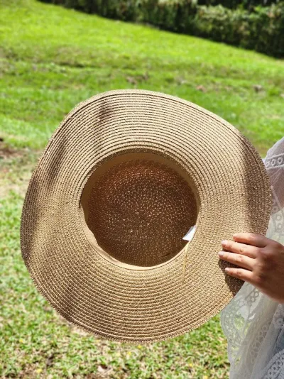 Sombrero para dama color beige