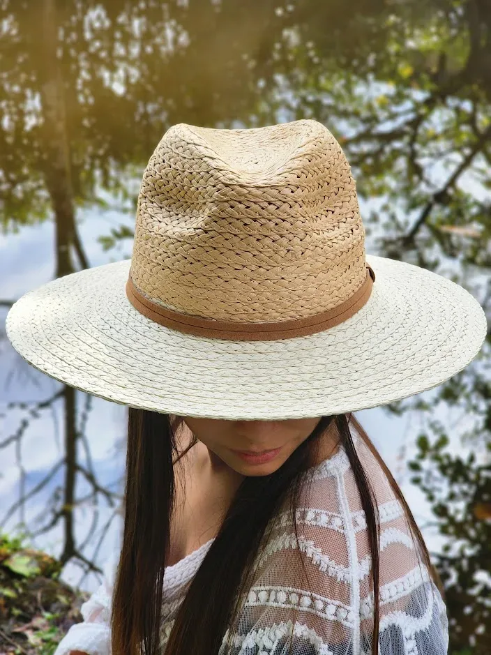 Sombrero para dama color café y beige