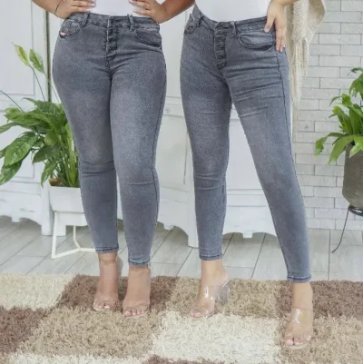 Jeans para dama Cesstoi #1966 color gris
