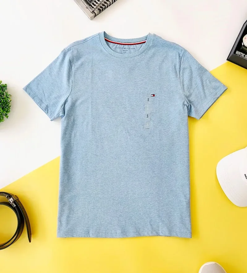 Camiseta Tommy Hilfiger para caballero color celeste