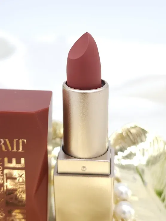 Labial matte en barra 02