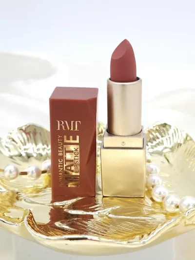 Labial matte en barra 02