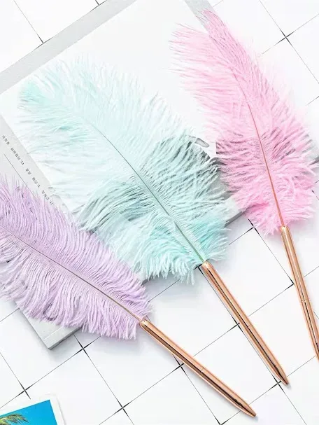 Bolígrafo con diseño de pluma color al azar