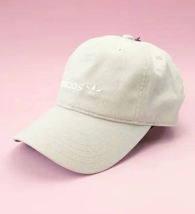 Gorra Adidas para dama color gris con blanco