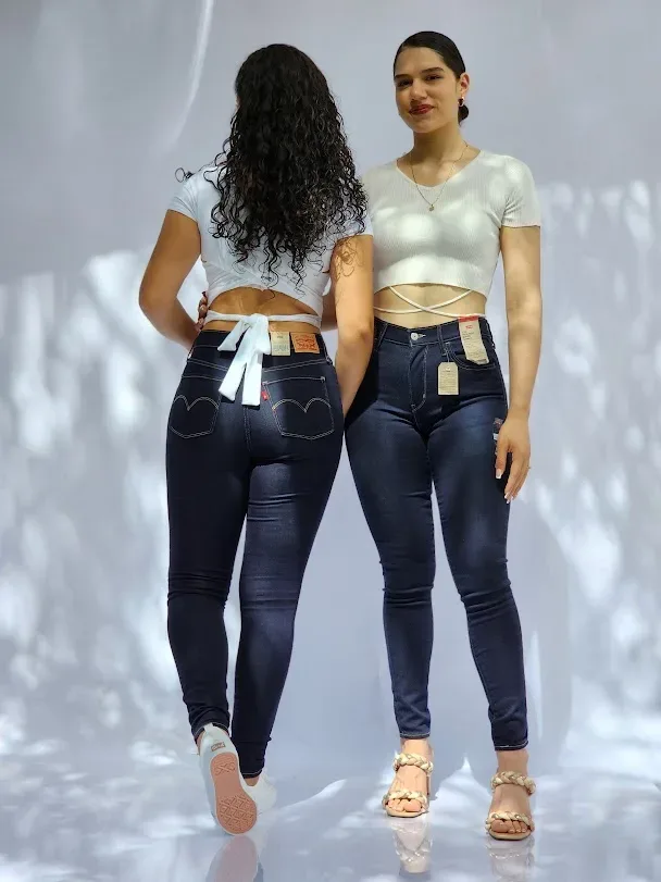 Jeans Levi´s para dama 720-0015
