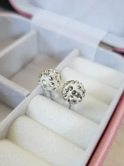 Aretes para dama de fantasía con diseño de bola con diamantes de imitación