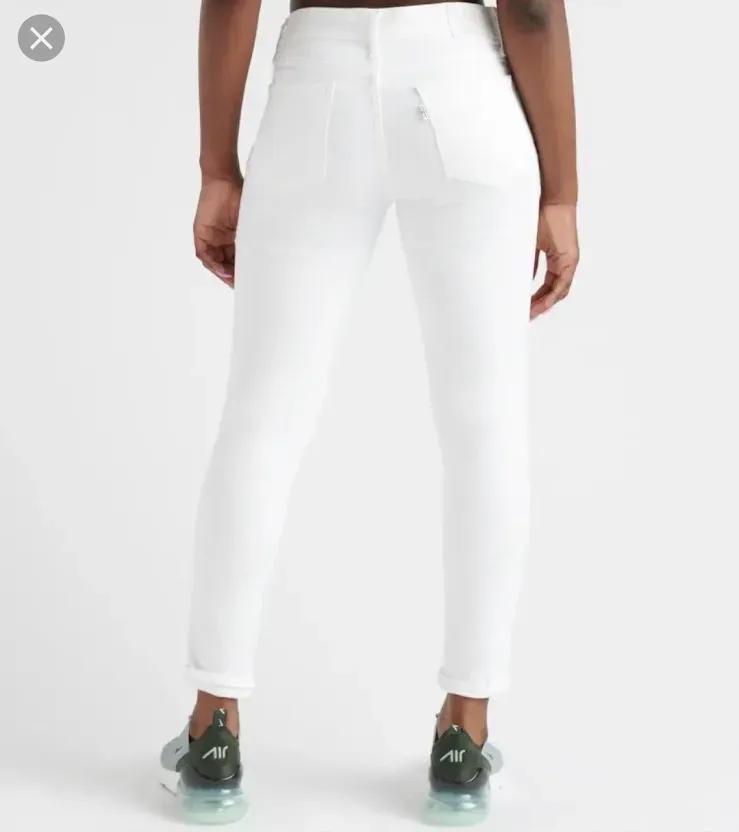 Jeans para dama Levis 711-0067 Skinny color blanco