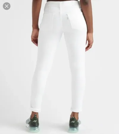 Jeans para dama Levis 711-0067 Skinny color blanco