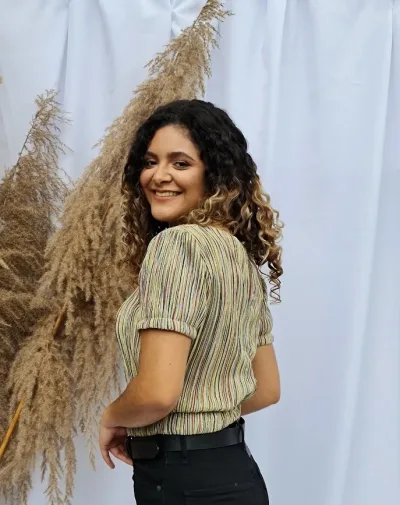 Blusa Milk y Honey para dama color champán