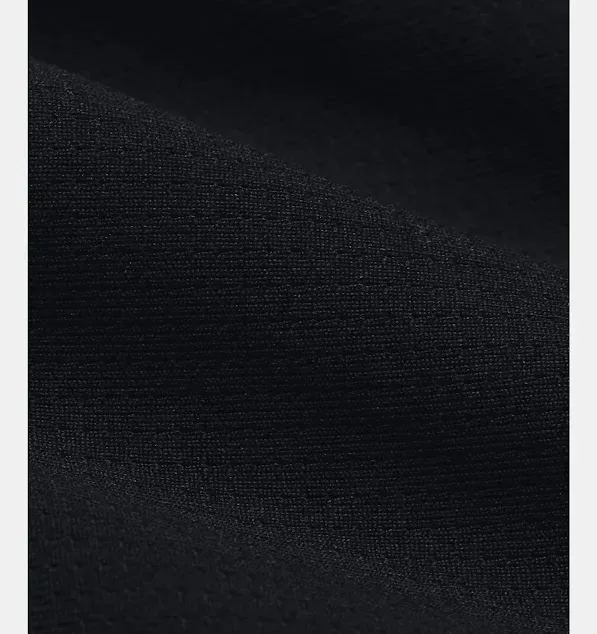 Top deportivo Under Armour para dama color negro