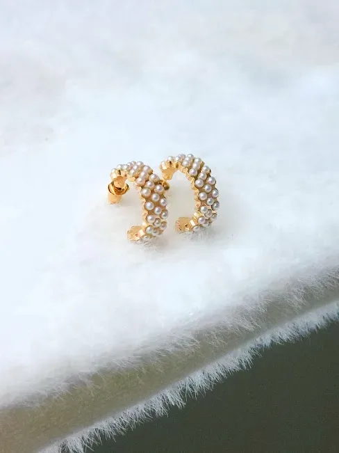Aretes para dama de fantasía con detalles de perlas pequeñas