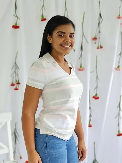 Camiseta Tommy Hilfiger para dama, diseño rayas