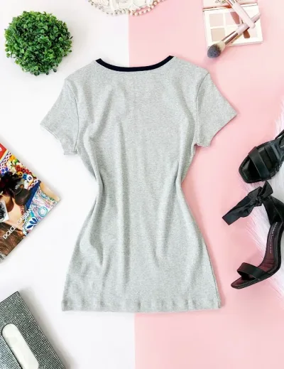 CamisetaTommy Hilfiger para dama color gris y azul