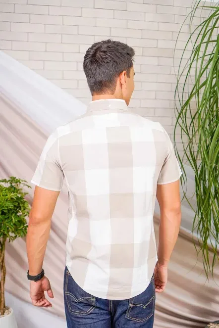 Camisa Tommy Hilfiger para caballero con diseño a rayas