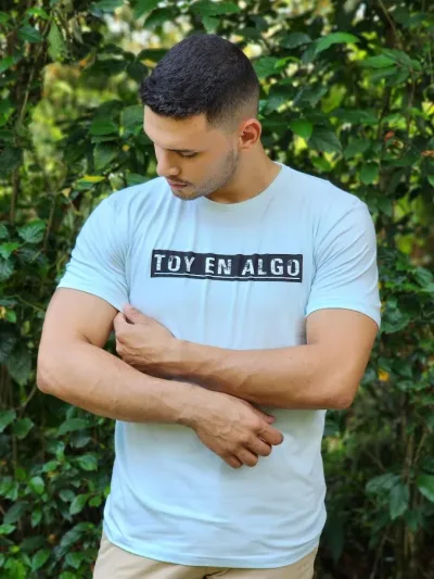 Camiseta REDOX para caballero color celeste