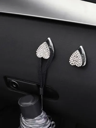 Gancho para coche diseño de corazón en diamantes de imitacion color plateado
