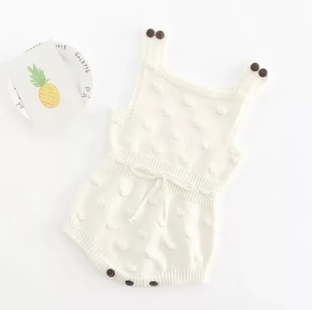 Mameluco para niña color blanco hueso