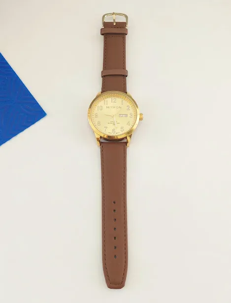 Reloj MIYKON para caballero color café oscuro