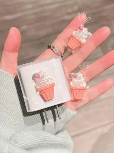 Funda protectora para cargador diseño de helado