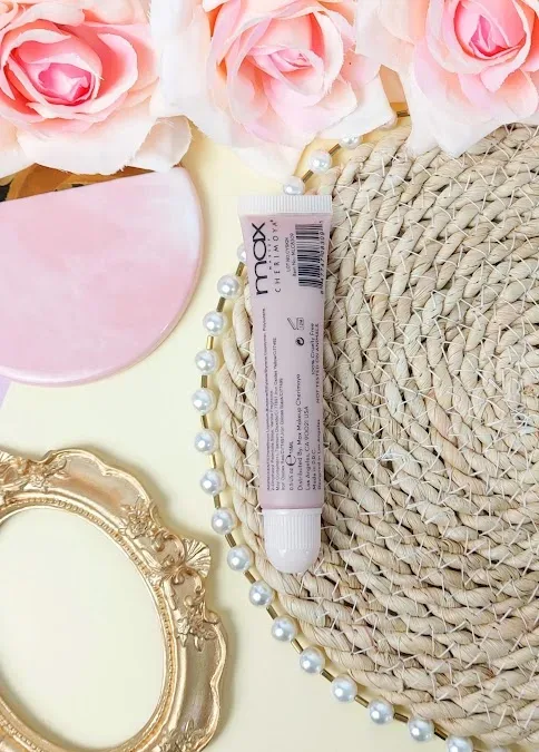 Lip gloss Max para dama color crema