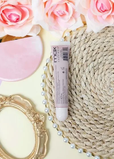 Lip gloss Max para dama color crema